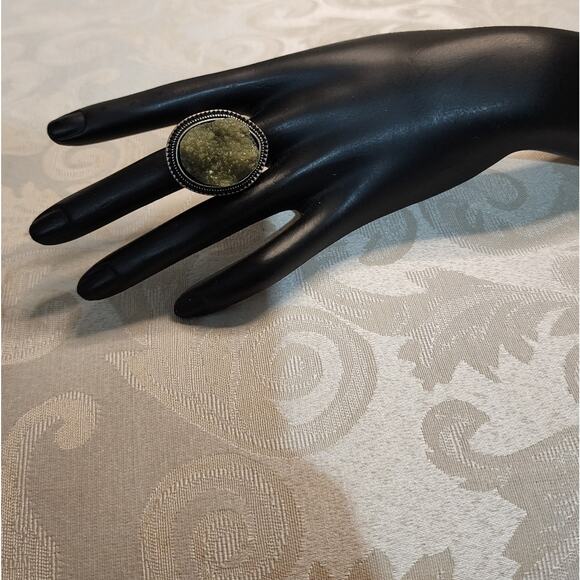 Vintage Raw Morocco Mineral Silver Tone Cocktail Ring Size 5.5 - Picture 8 of 9